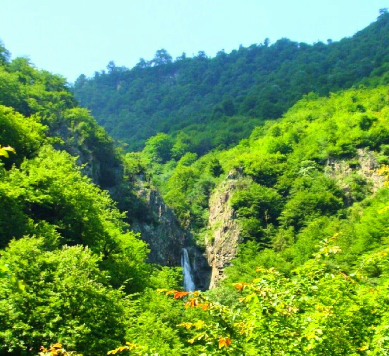 آبشار #میلاش زیباترین آبشار منطقه رحیم آباد  روستای #میلاش در30کیلومتری رحیم آباد قرار گرفته است #گیلان . **abdolla**