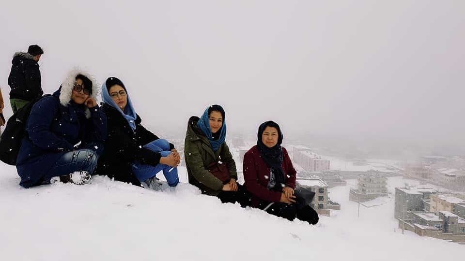 صبح برفی کابل سرخ 2017